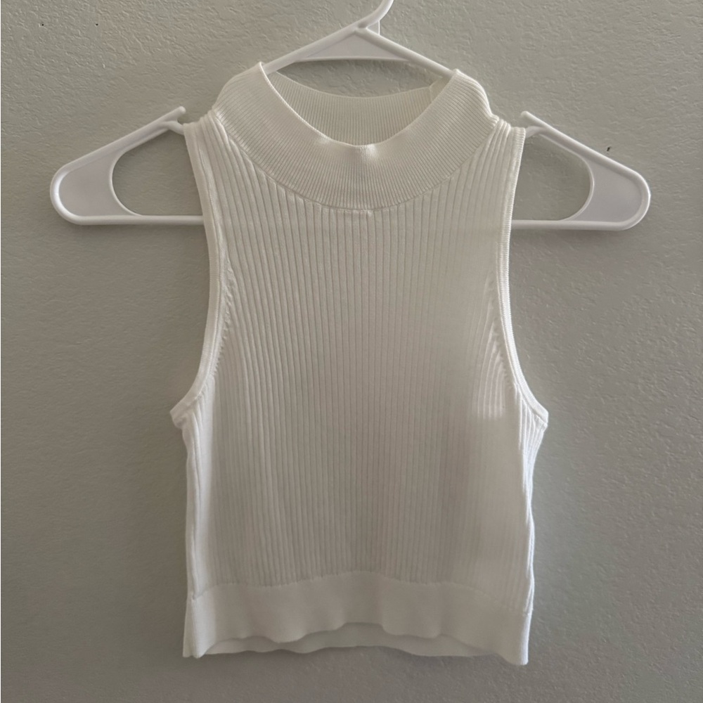 Uniqlo Cream Ribbed Sleeveless Tank Top